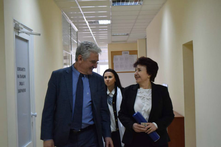 ГЕРБ и БСП регистрираха листите си в РИК - Перник