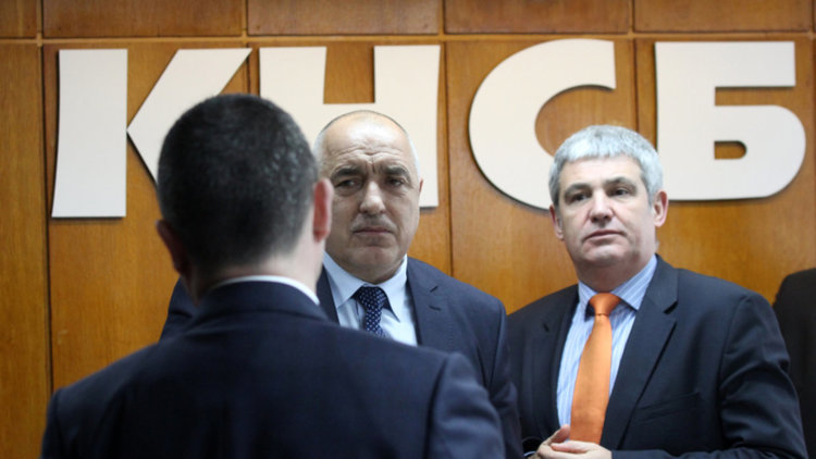 Борисов: Козируват на Брюксел, после аз съм послушко