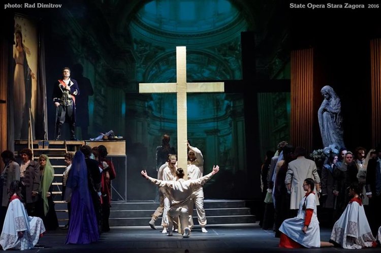 Две световни опери на сцената на Родопския драматичен театър в Смолян с гост звезди от Италия и Япония