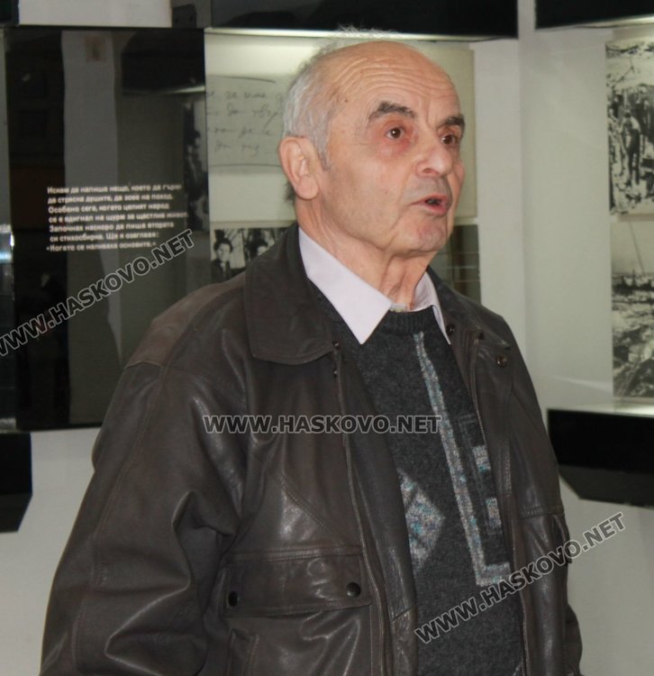 Възстановяват паметника на бригадирите, които се намираше в парк "П.Пенев"