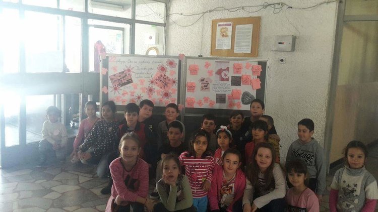 В Първомай отбелязват Деня на розовата фланелка