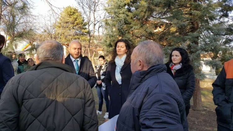 Куклен на бунт срещу строителството на крематориум