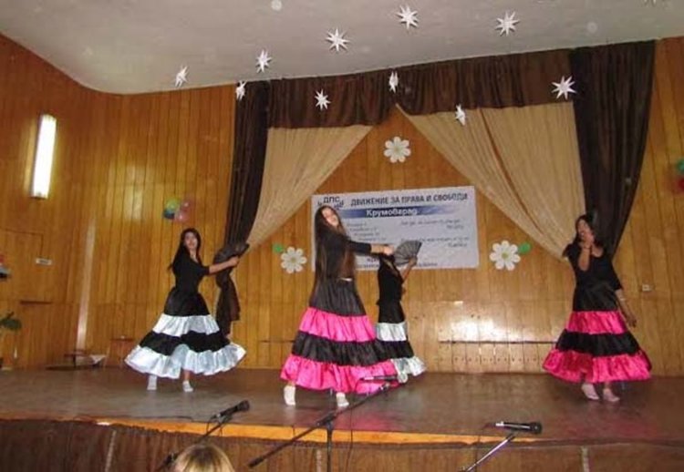 Общински кръг на конкурса „Букет“ в Крумовград