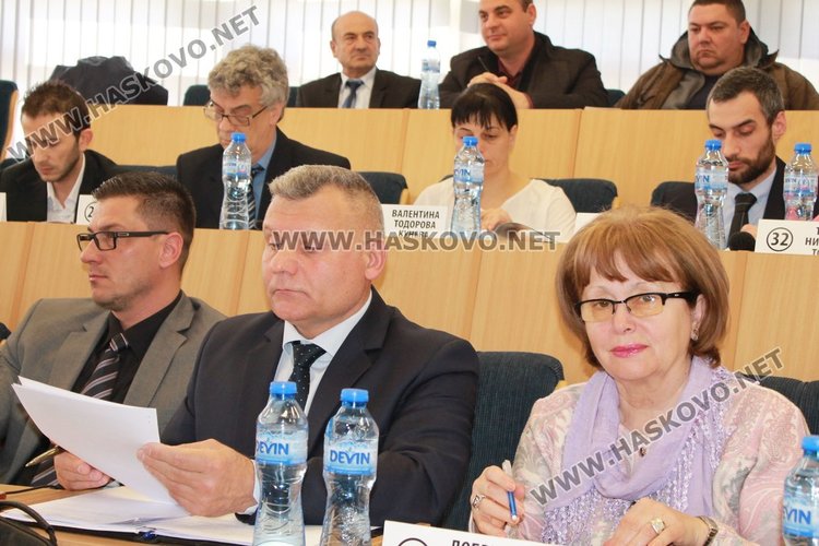 Богоровци наблюдаваха как работят димитровградските съветници днес