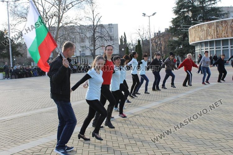 Общоградското хоро в Димитровград се завръща на 26 февруари от 17 часа