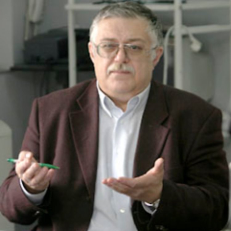 Уволниха шефа на Фонда за лечение на деца