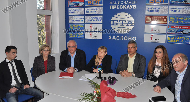 Елена Йончева ще брани Хасково от бежанците