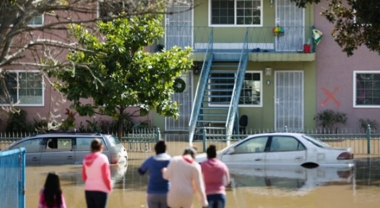 В Калифорния е страшно, евакуират хиляди хора