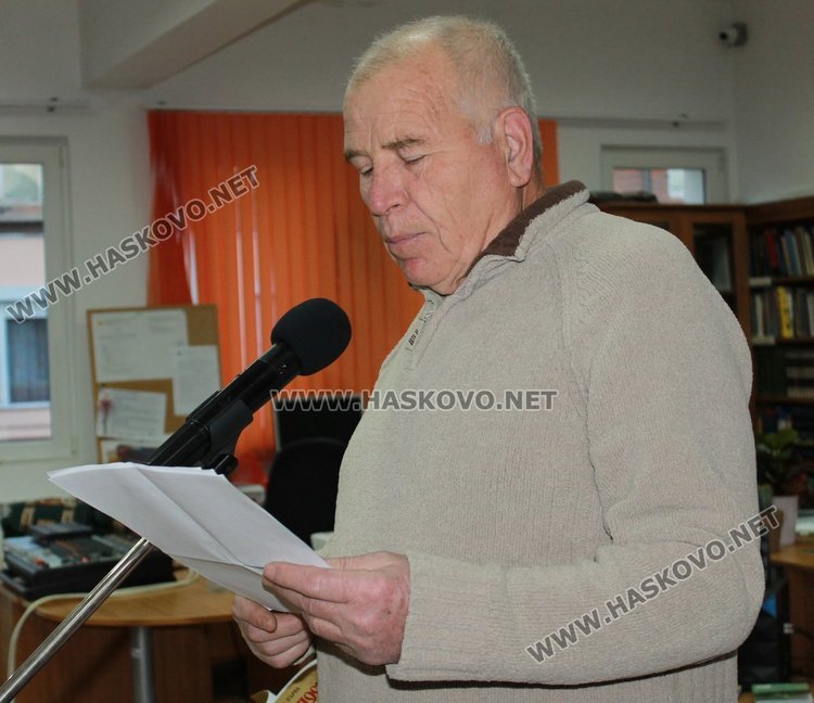 За творбата на Желяз Кондев говори неговият дългогодишен приятел Демир Демирев