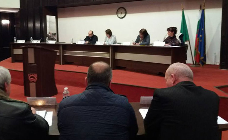 За 15 минути съветниците постигнаха единодушие по всички въпроси