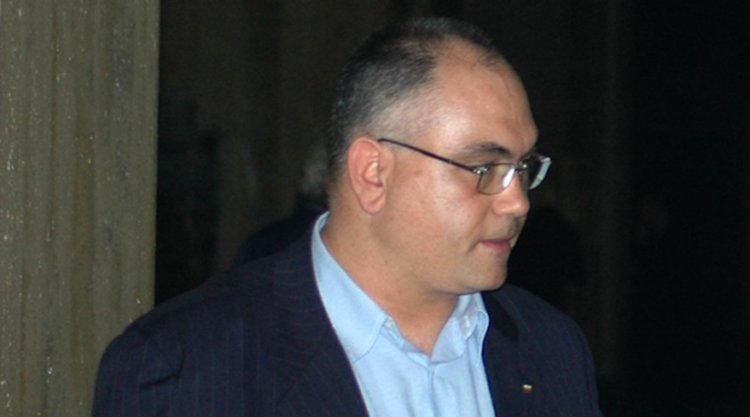 Осъденият за педофилия Владо Кузов е стажант-съдия