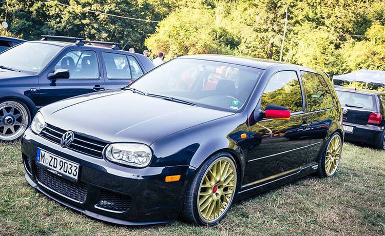 Автомобилът на Гюрай, преди да смени регистрационните табели 