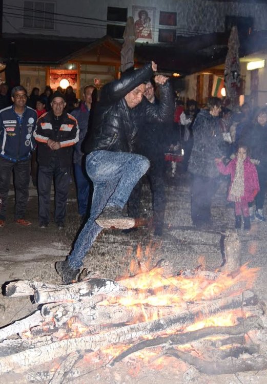 Сирни заговезни отбелязаха в димитровградското село Крепост
