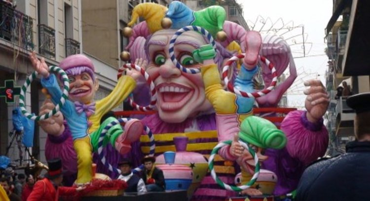       Карнавалът в Ксанти храни и Златоград 