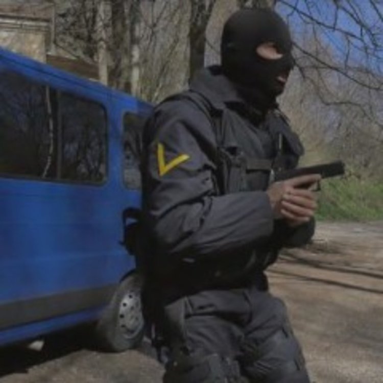 Спецполицаи от ”Кобра” хванаха автокрадци след съпротива