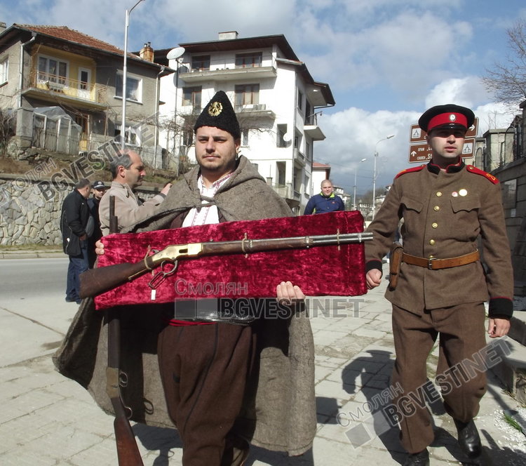 Пушката на кап.Петко Войвода повежда отново празничното шествие за 3 март /вижте пълната програма/