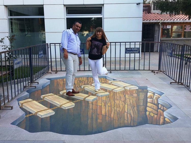 Художничка от Къркларели ще прави уникални 3D-рисунки в Ардино