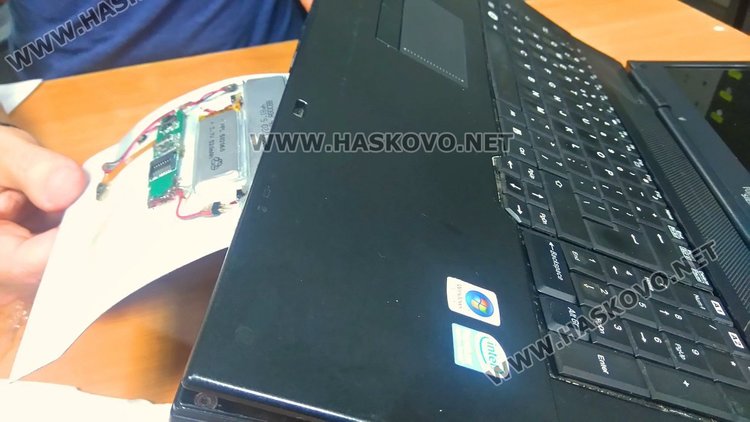 Спипаха скимиращи устройства за Бали в пощенска пратка