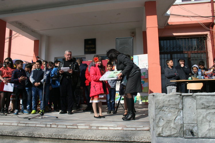 С конкурс-рецитал учениците от Градина отбелязаха 3 март