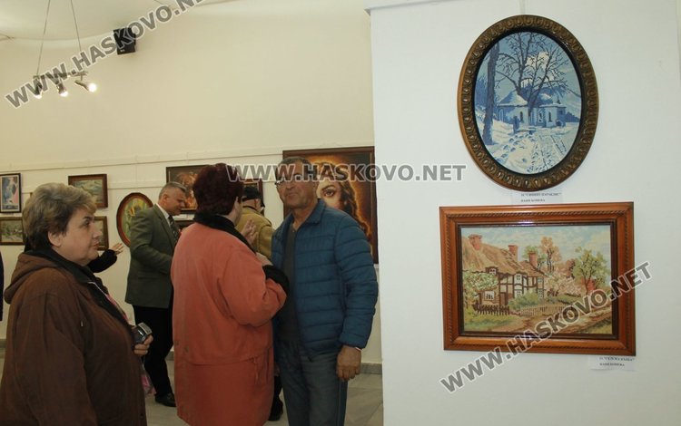 80 гоблена показва мартенска изложба в Димитровград