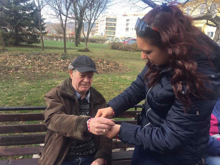 2 000 мартеници раздаде ГЕРБ в Кърджалийско 