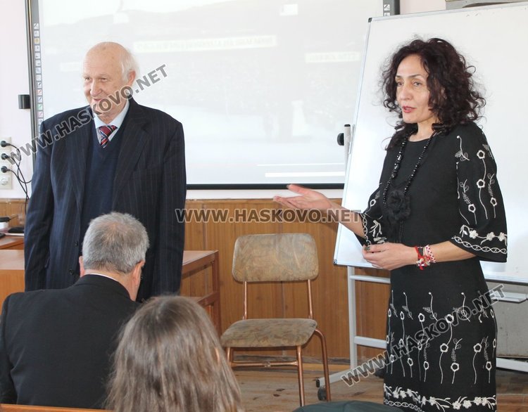 Васил Гюзелев гостува в ПМГ "Иван Вазов" в рамките на инициативата на Община Димитровград, посветена на националния празник 3 март