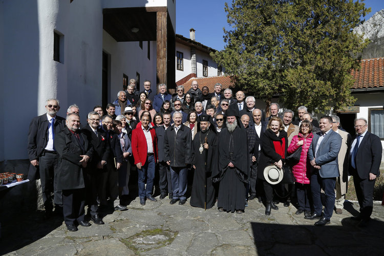 Водим преговори с китайски инвеститор за изграждането на завод за локомотиви и вагони (Снимки)