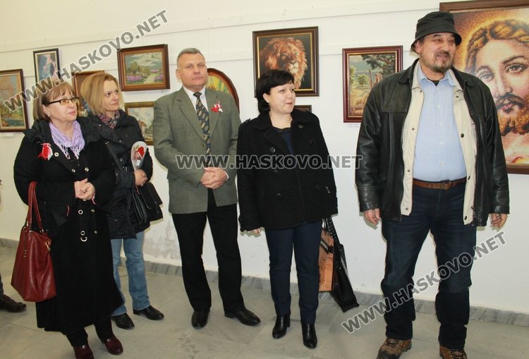 80 гоблена показва мартенска изложба в Димитровград