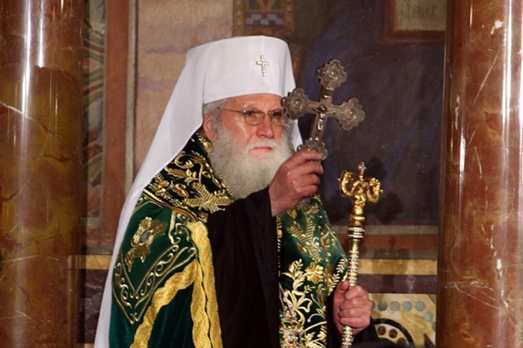 Патриарх Неофит отслужи благодарствен молебен