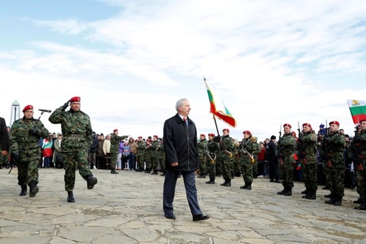 Герджиков рецитира ”Опълченците на Шипка”