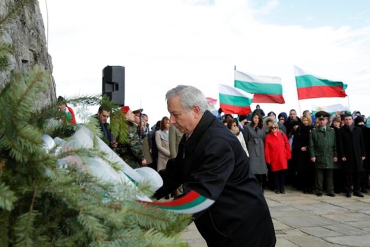 Герджиков рецитира ”Опълченците на Шипка”