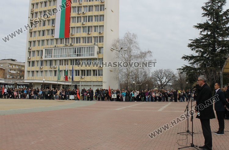 С общоградско тържество Димитровград отбеляза националния празник 3 март