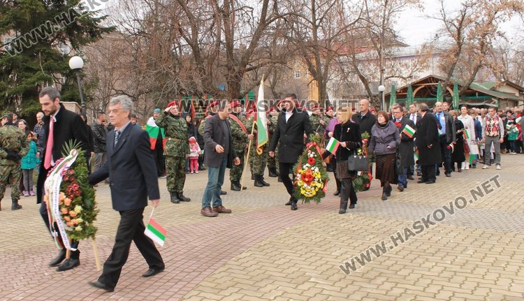 С общоградско тържество Димитровград отбеляза националния празник 3 март