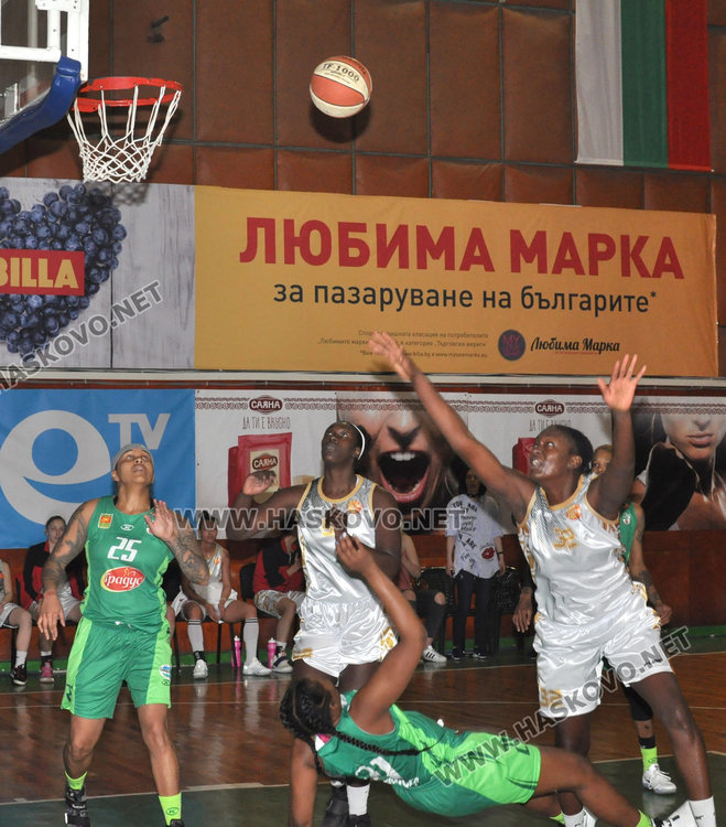 Хасково 2012 на финал за Купата на България по баскетбол