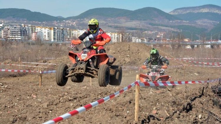 Атрактивен финал на "Кърджали офроуд фест"