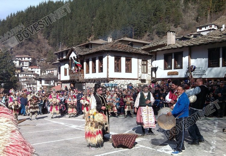 Интересът към игрите на кукерите е голям 