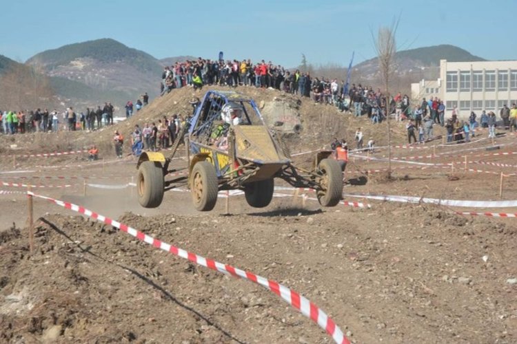 Атрактивен финал на "Кърджали офроуд фест"