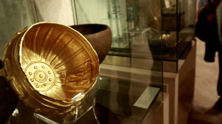 Днес във Виена се откpива изложбата „Първото злато. Ада тепе: най-древният златодобивен рудник в Европа"