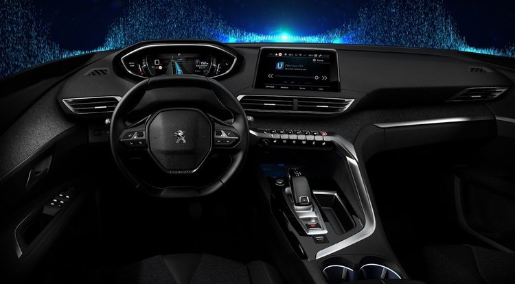 PEUGEOT i-Cockpit® е свръхмодерен и дава ново значение на това да си на мястото на водача.