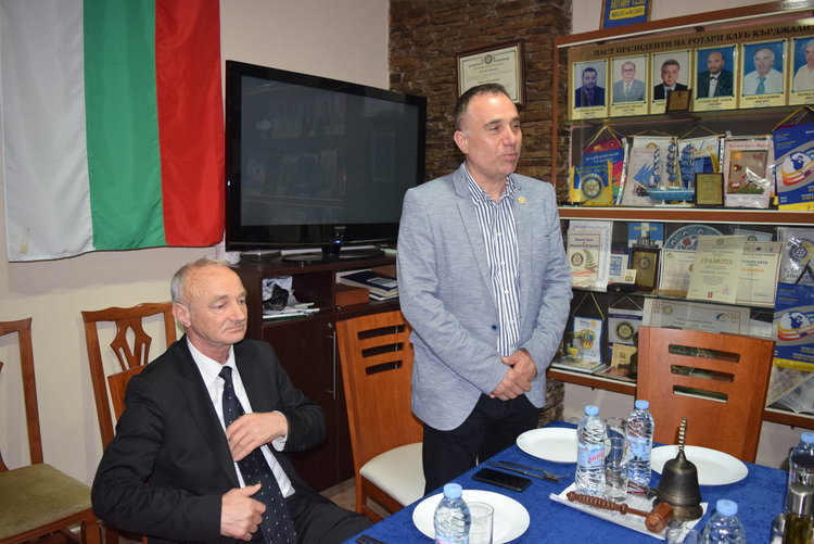 Приветствие