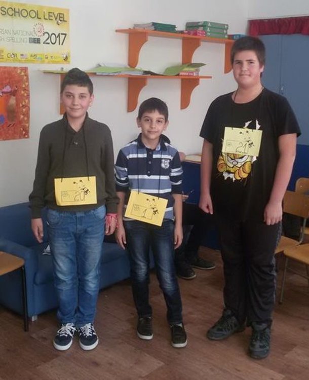 Победителите в състезанието по правопис на англ.език