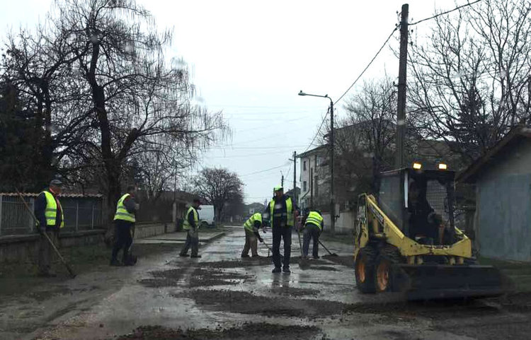 Започват канализацията на „Болярово“ за 4,2 млн.лв, площадът и той в ремонт