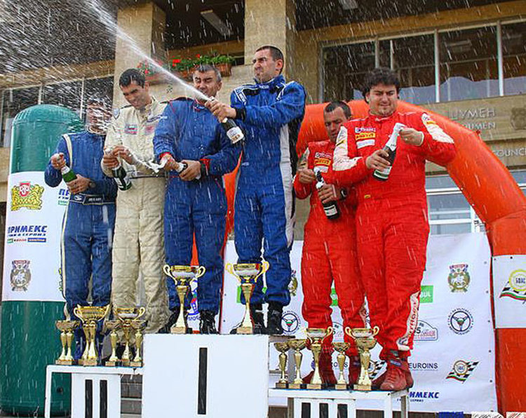 Освен за България кърджалиецът Пламен Стайков ще се състезава и за Грузия