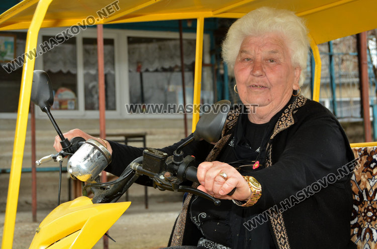 Вълка Колева