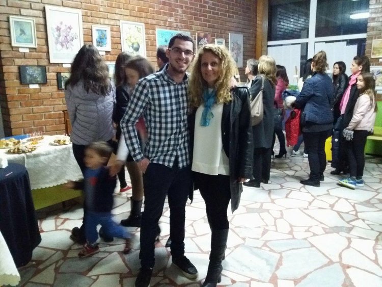 Гимназисти откриха първата си изложба