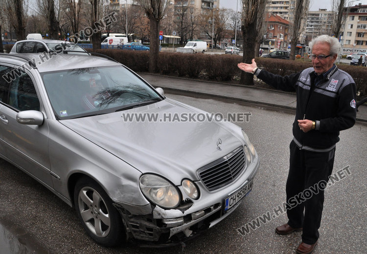 Мерцедес от Нова Загора засече хасковски Опел до „Лебеда“
