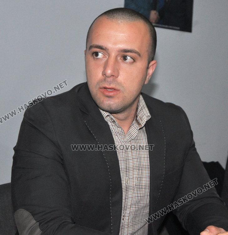 Кандидат-депутатът Ибрахим Ибрахим, който твърди, че е бит 