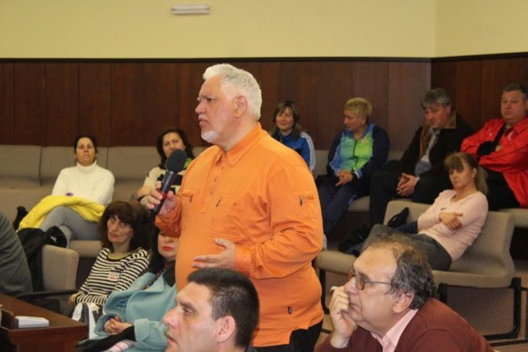 Милена Дамянова: Неграмотността ще бъде преодоляна. Който не ходи на училище, няма да получава социални помощи 