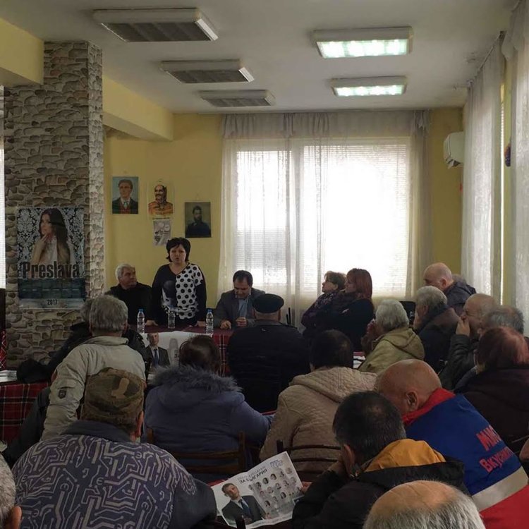 Кандидатите за депутати от ГЕРБ се срещнаха с пенсионери от Димитровград