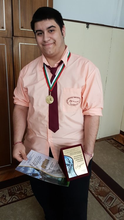 Златаровец - лауреат на национално състезание